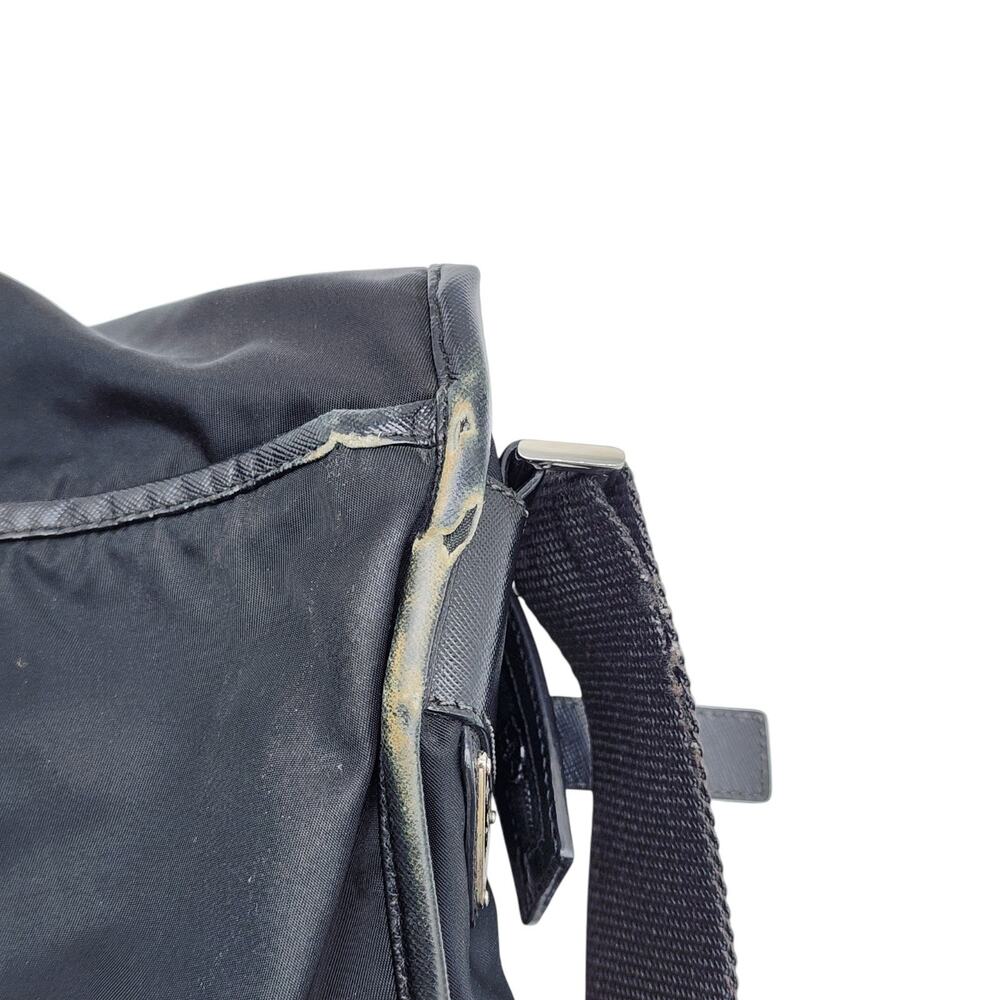 Prada Tessuto Nylon Double Clip Messenger Crossbody Computer Bag Black Unisex - Picture 8 of 11